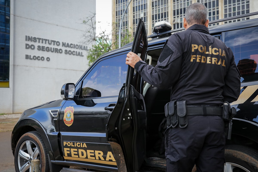 AGU reúne força-tarefa para garantir ressarcimento a aposentados e pensionistas