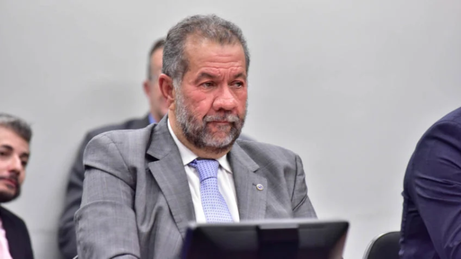 Lupi deixa Ministério da Previdência