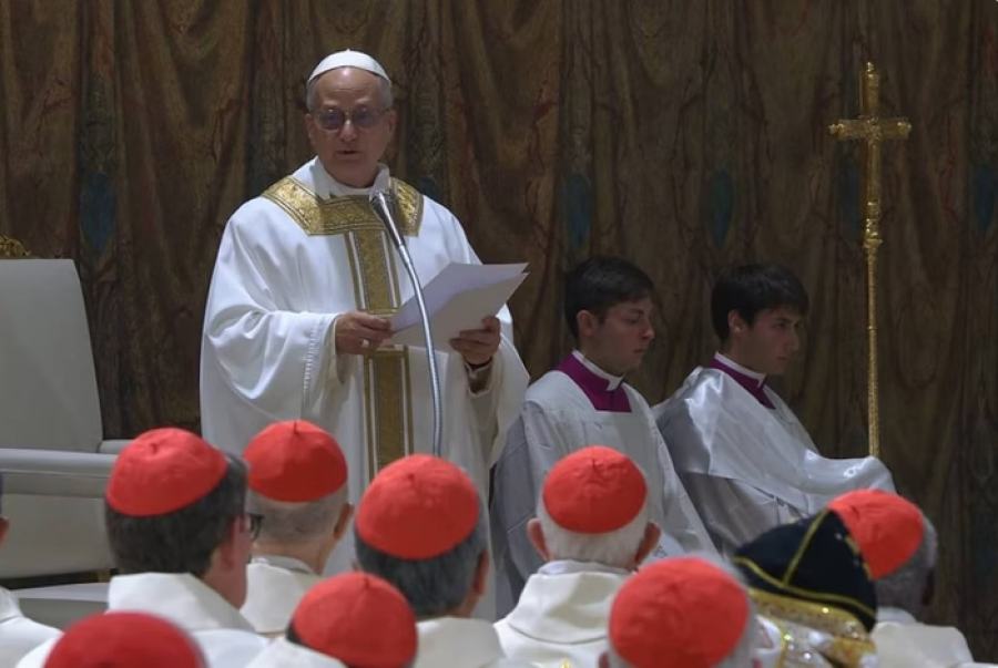 Papa alerta sobre troca da fé por culto ao dinheiro, poder e tecnologia