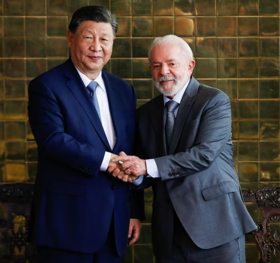 Lula volta à China em hora de tensão com Trump