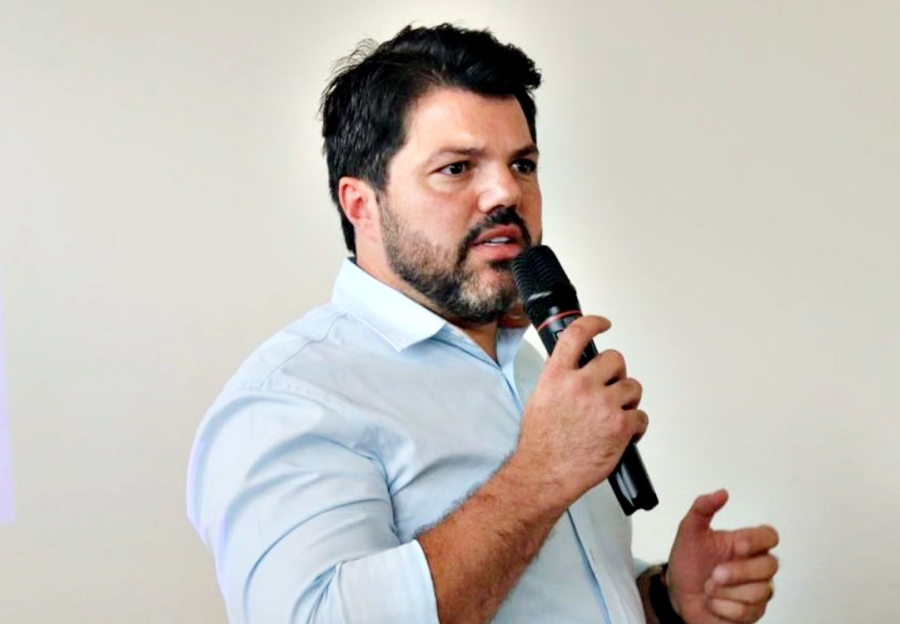 Reforma: Márcio Corrêa troca secretários e faz mudanças no governo